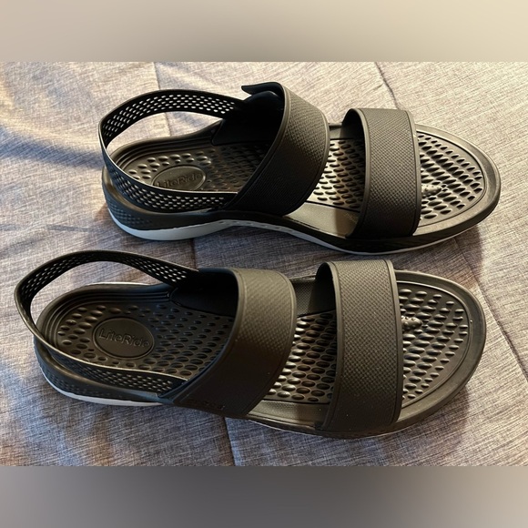 Crocs Literide 360 Black Sandals Womens 9 Strappy Comfort Lightweight Rubber - Picture 2 of 8